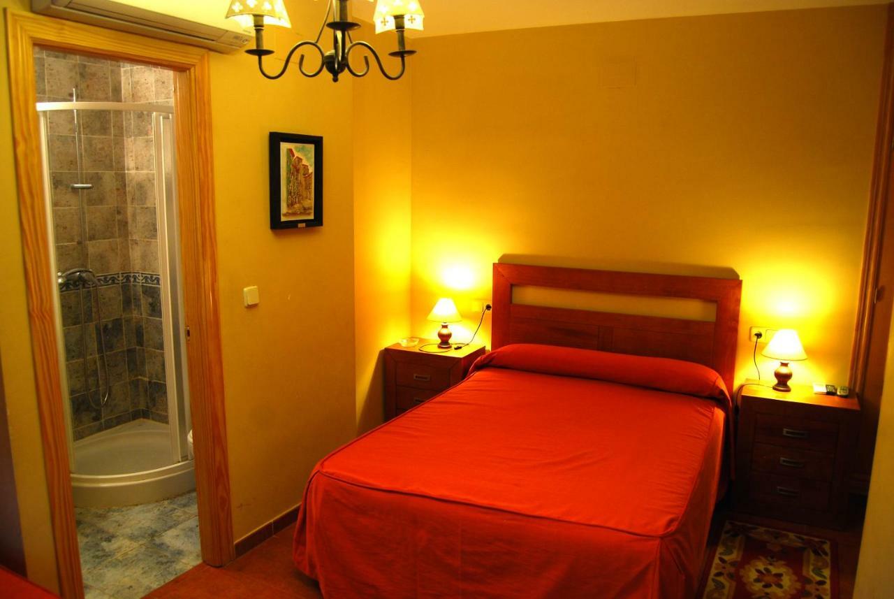 Hotel La Noguera Palomera Esterno foto
